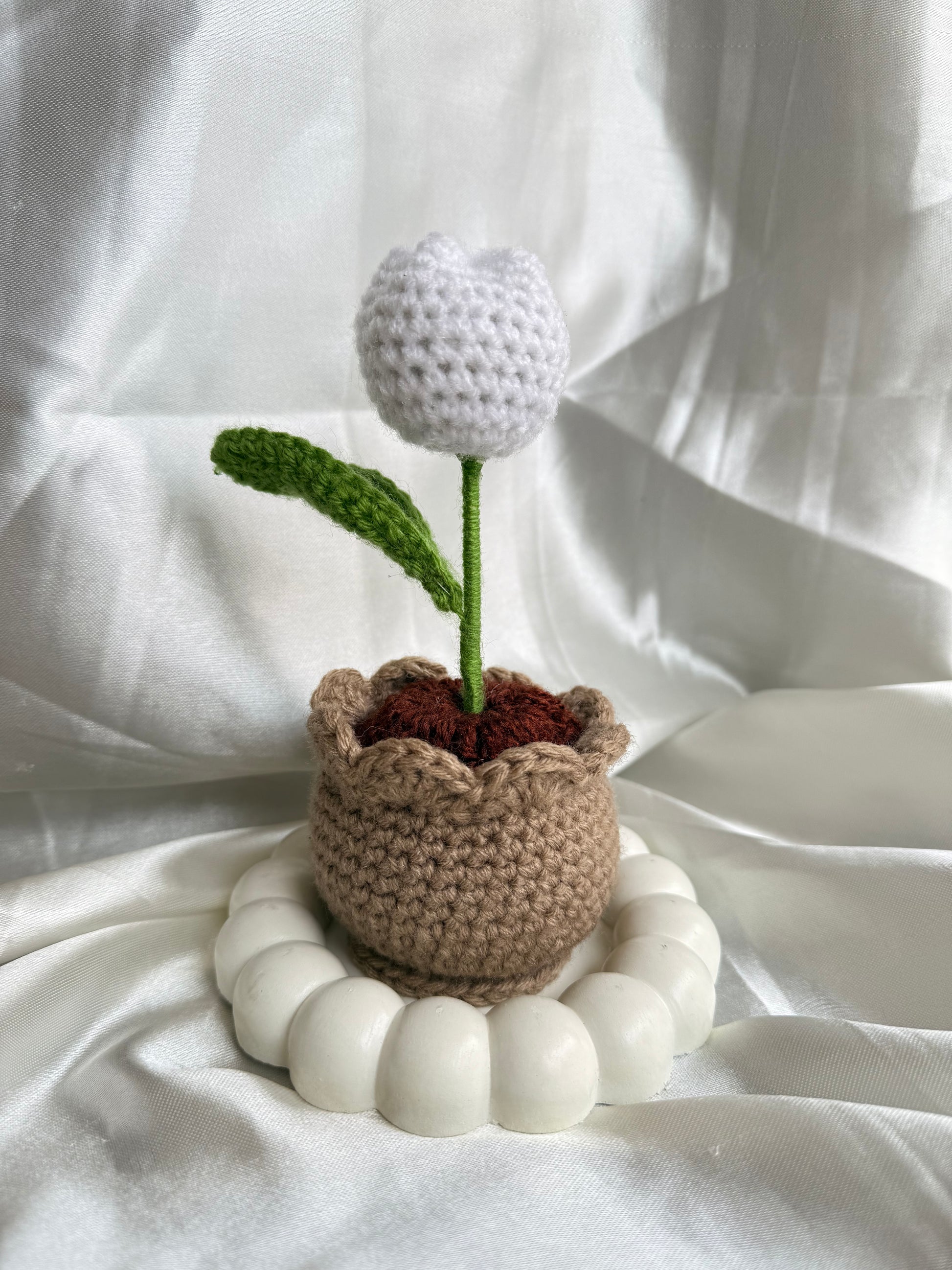 Crochet Tulip pot