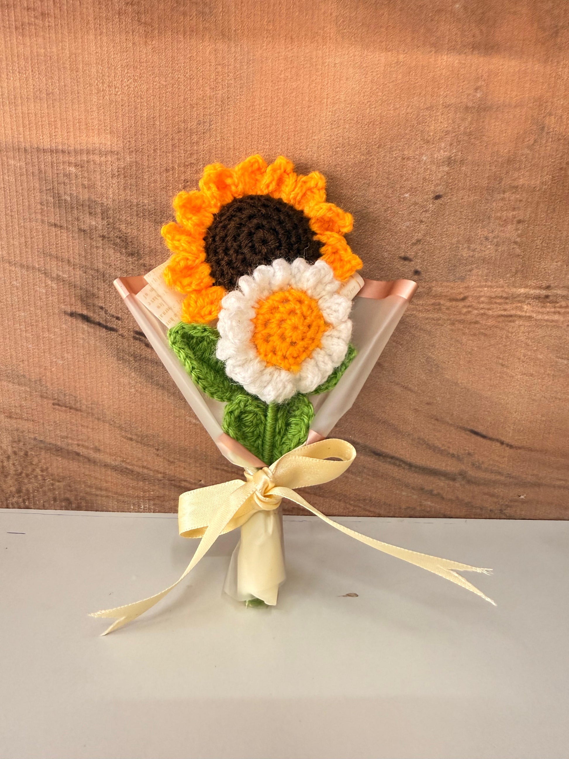 Mini Sunflower with Daisy