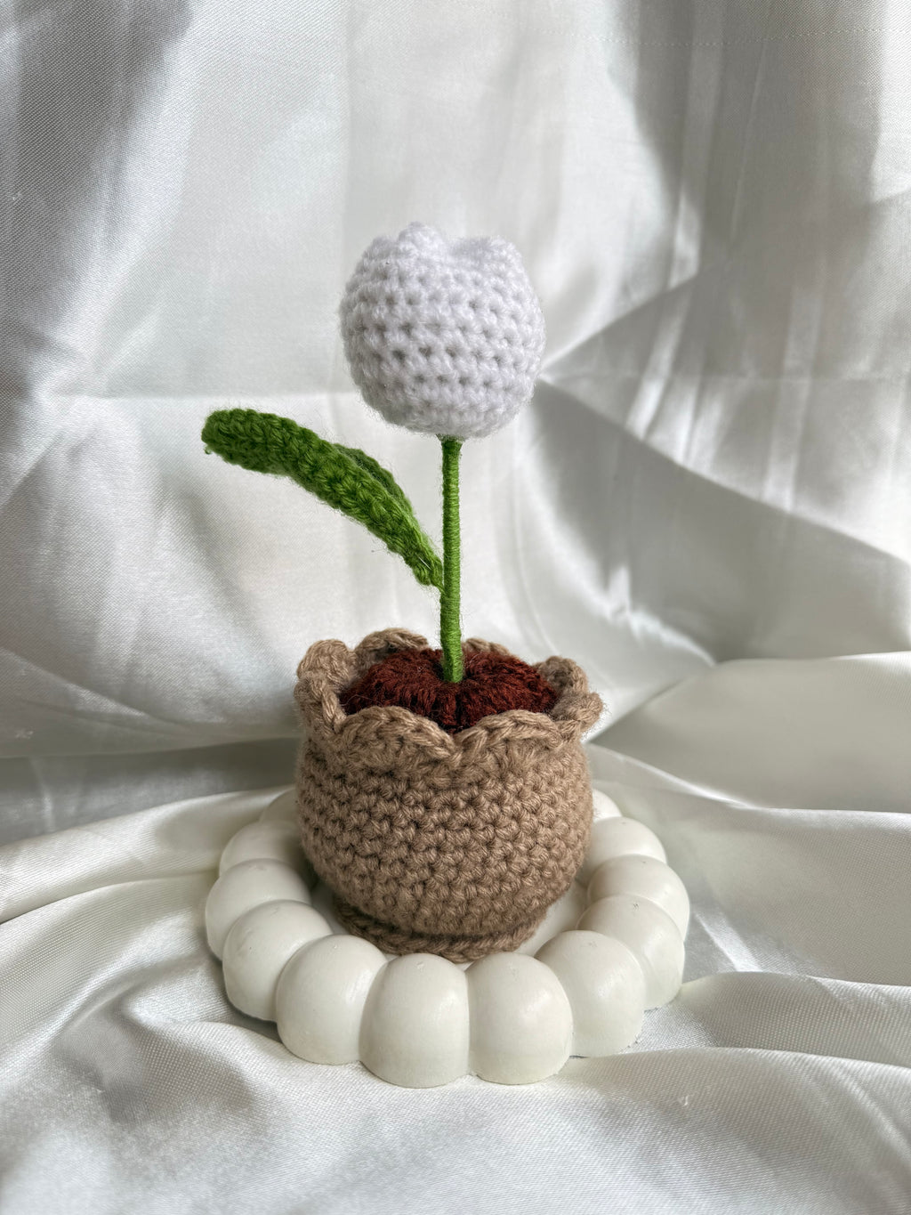 Crochet Tulip pot