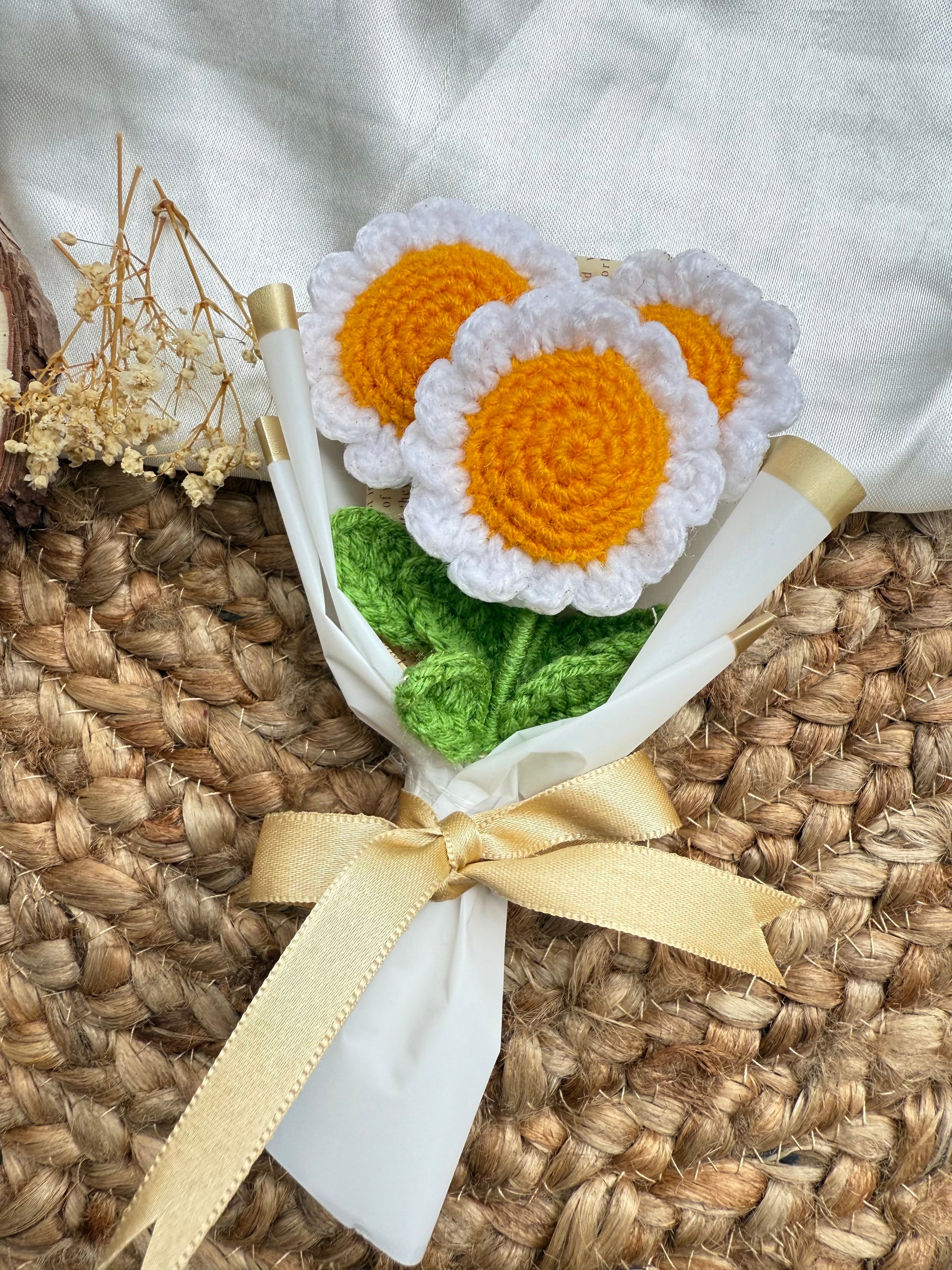 Mini Daisy Bouquet