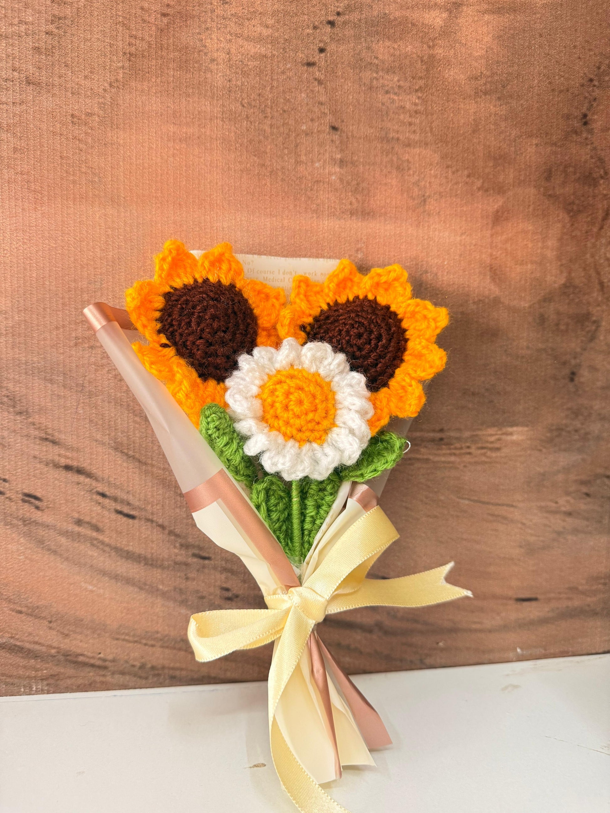 Mini Sunflower with Daisy