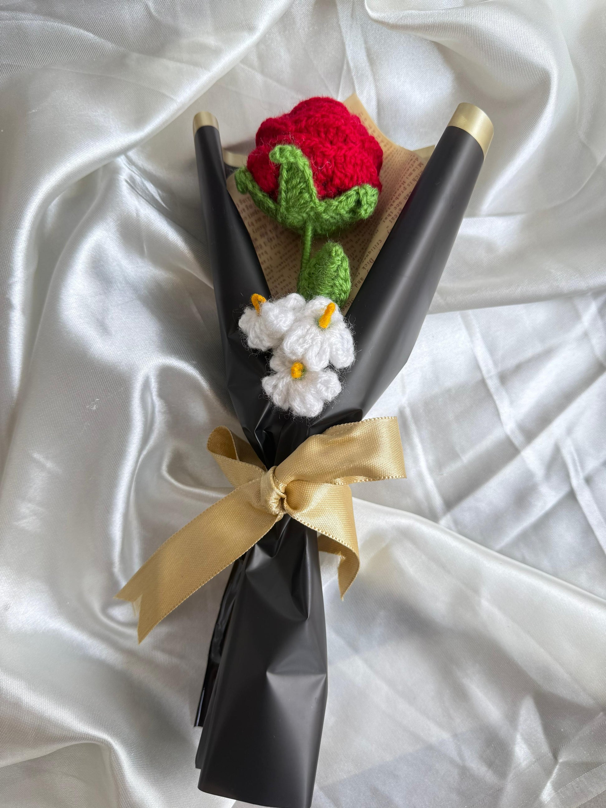 Single Rose with Baby Breaths