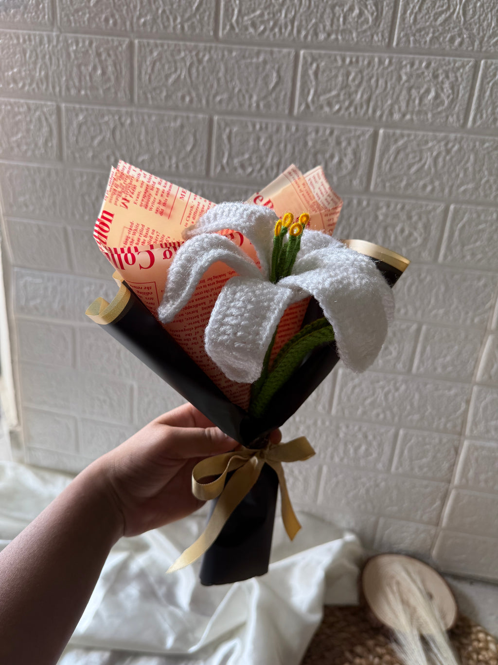 Single Lily Bouquet