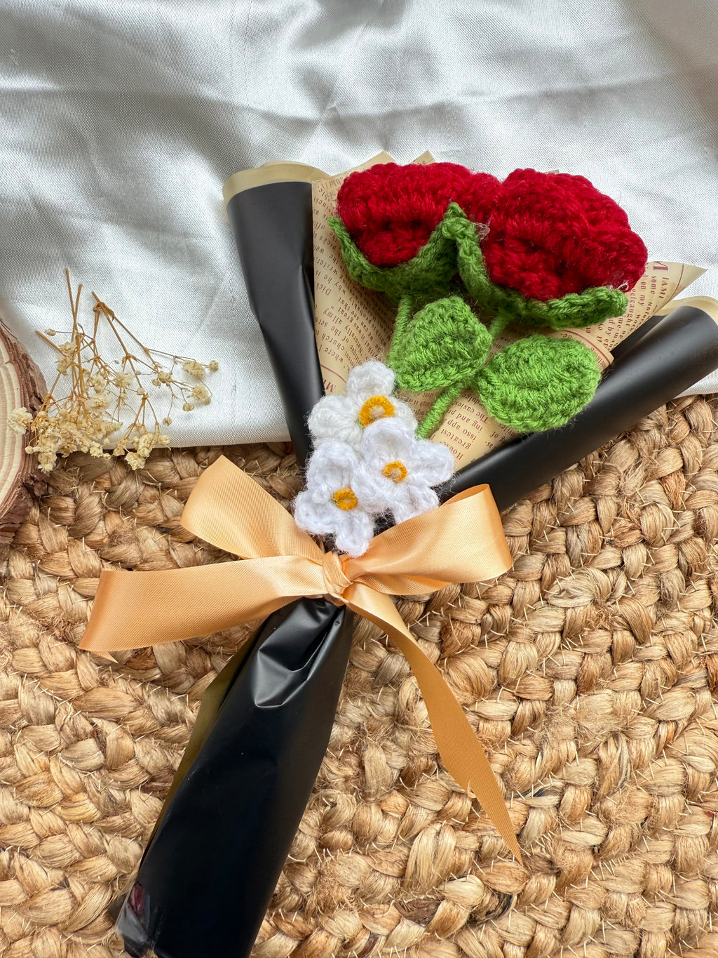 Double Rose with Baby Breaths